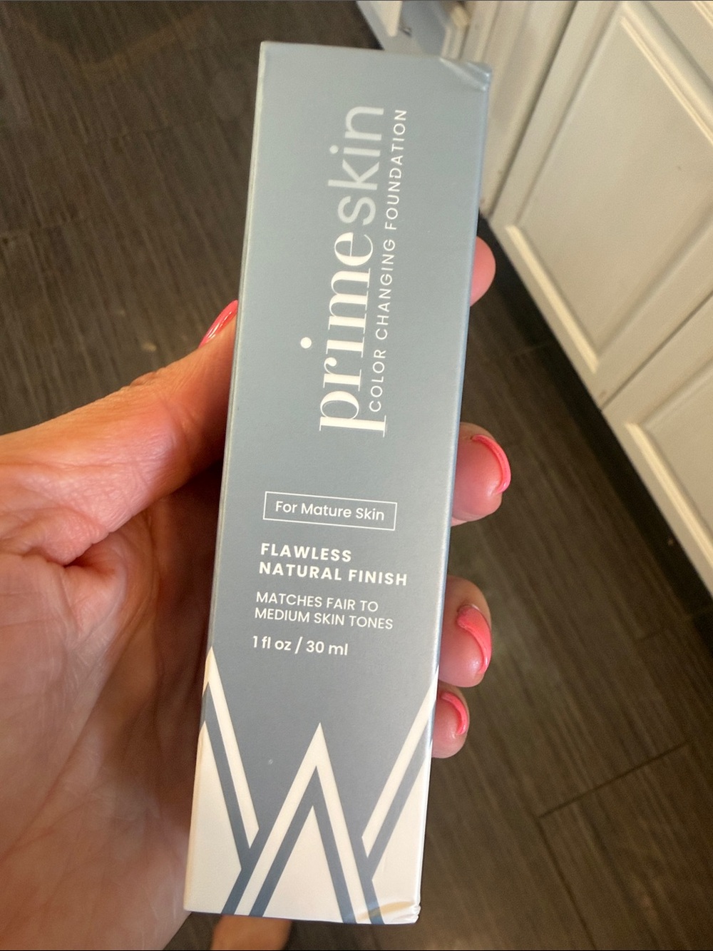 Color Changing Foundation for Women - Flawless Natural Finish (Pink)